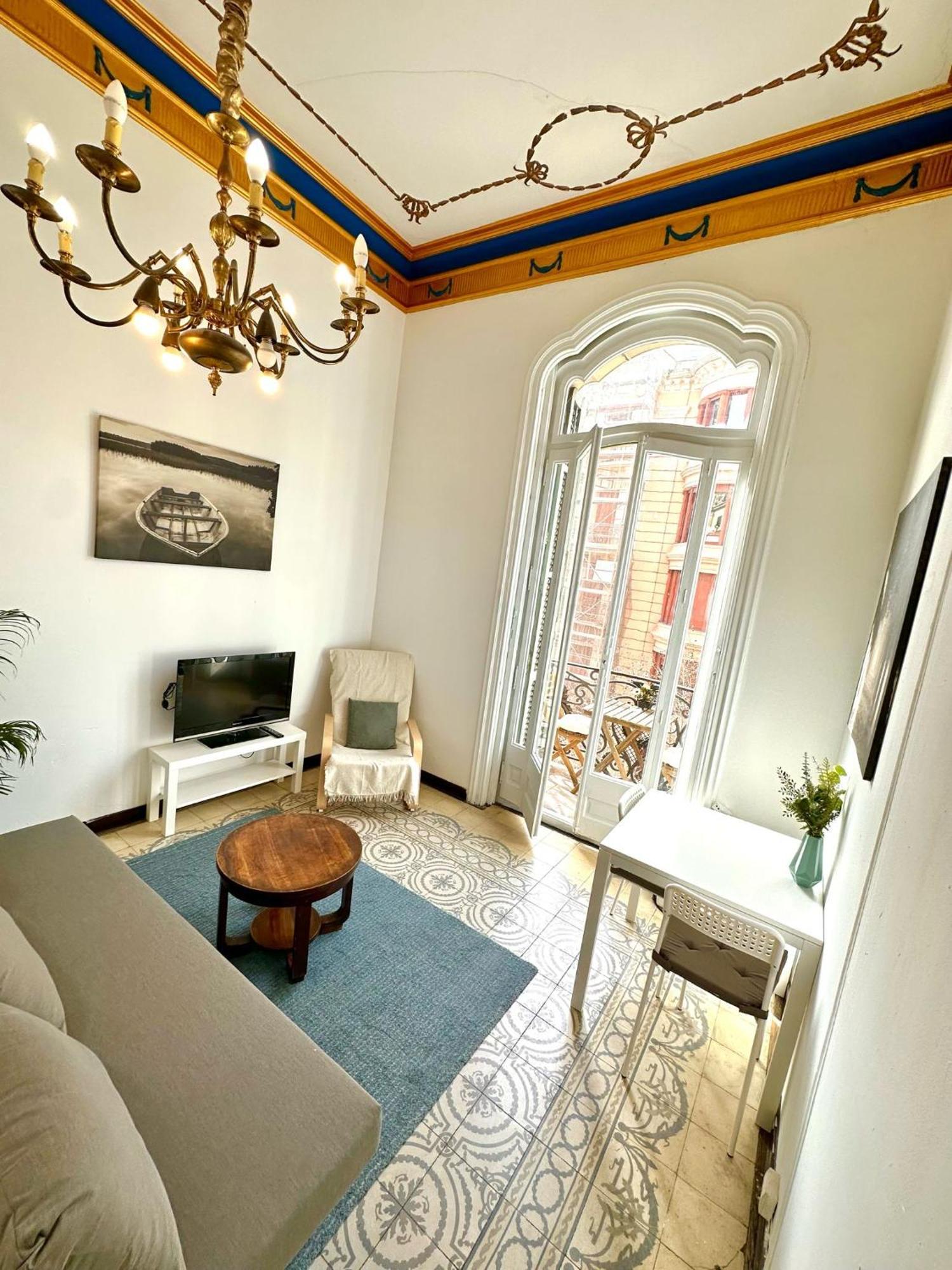 Barcelona Central Apartments Apartment