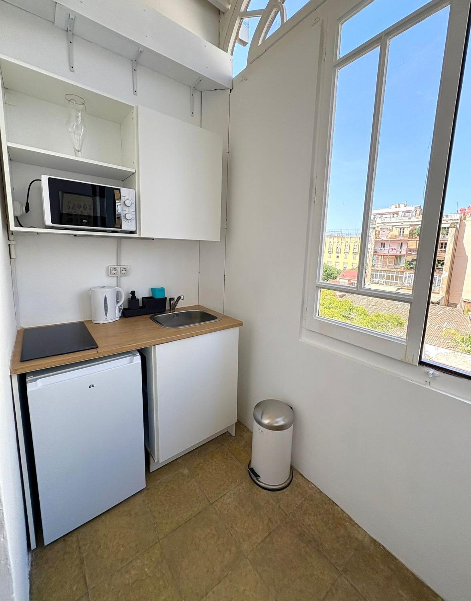 Barcelona Central Apartments *